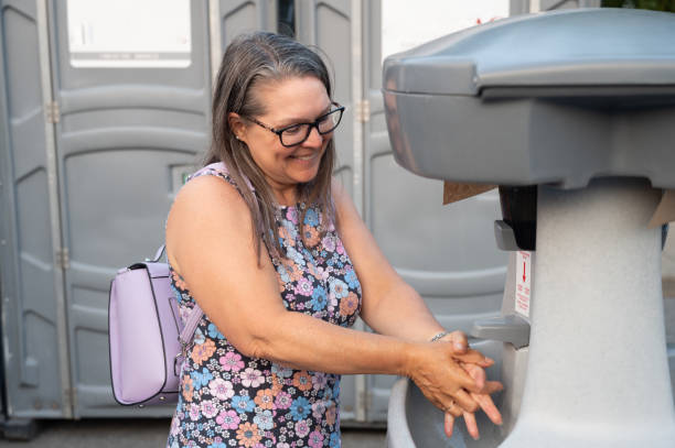 Best Affordable porta potty rental  in Elkader, IA